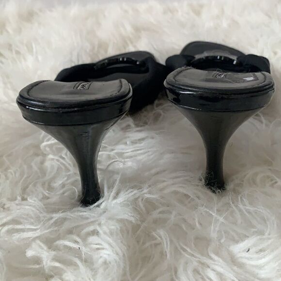 DONALD J PLINER Black Open Toe Kitten Heel Sandals - Picture 4 of 5